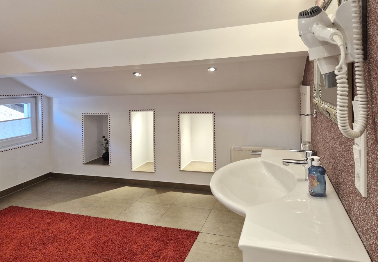 Apartment in Neukirchen am Großvenediger - 7_HGG_Nicki & Angelina