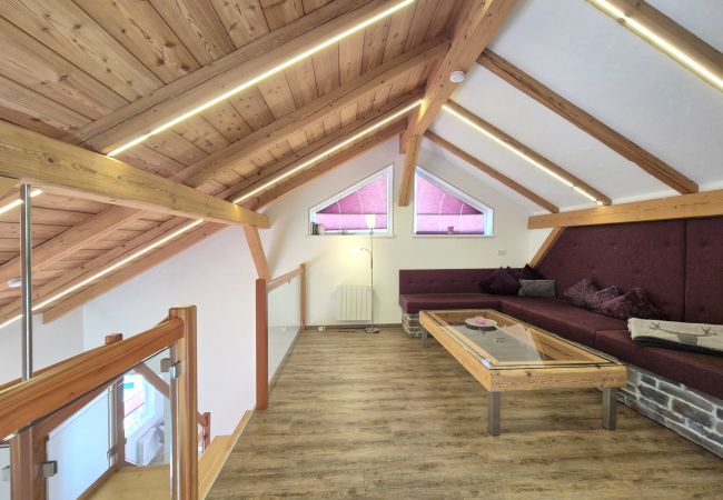 Ferienwohnung in Neukirchen am Großvenediger - 7_HGG_Panorama Apartment Michaela