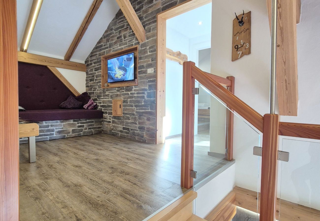 Ferienwohnung in Neukirchen am Großvenediger - 7_HGG_Panorama Apartment Michaela